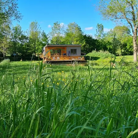Lacabane Nature 度假居 *